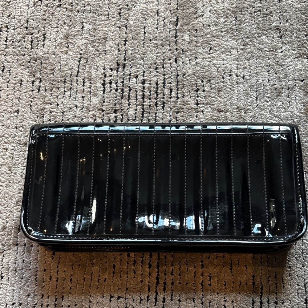 Ted Baker Glossy Black Clutch - Picture 3 of 6